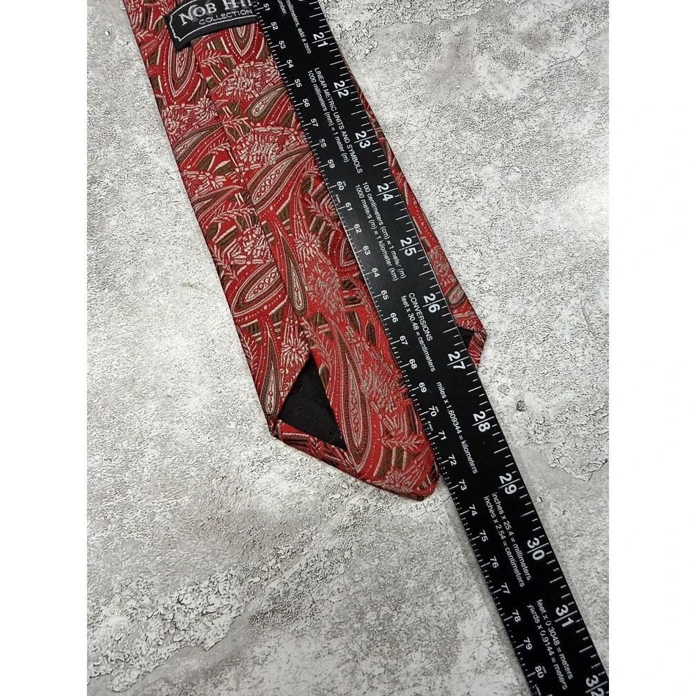 Nob Hill Collection Silk Tie Mens One Size Red Paisley‎ Made In USA Necktie